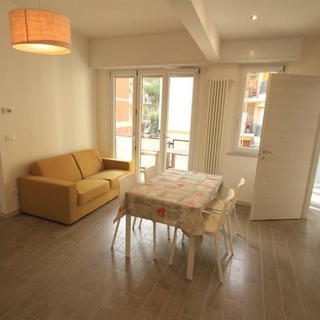 Gianluca Apartments 7 Finale Ligure Eksteriør billede