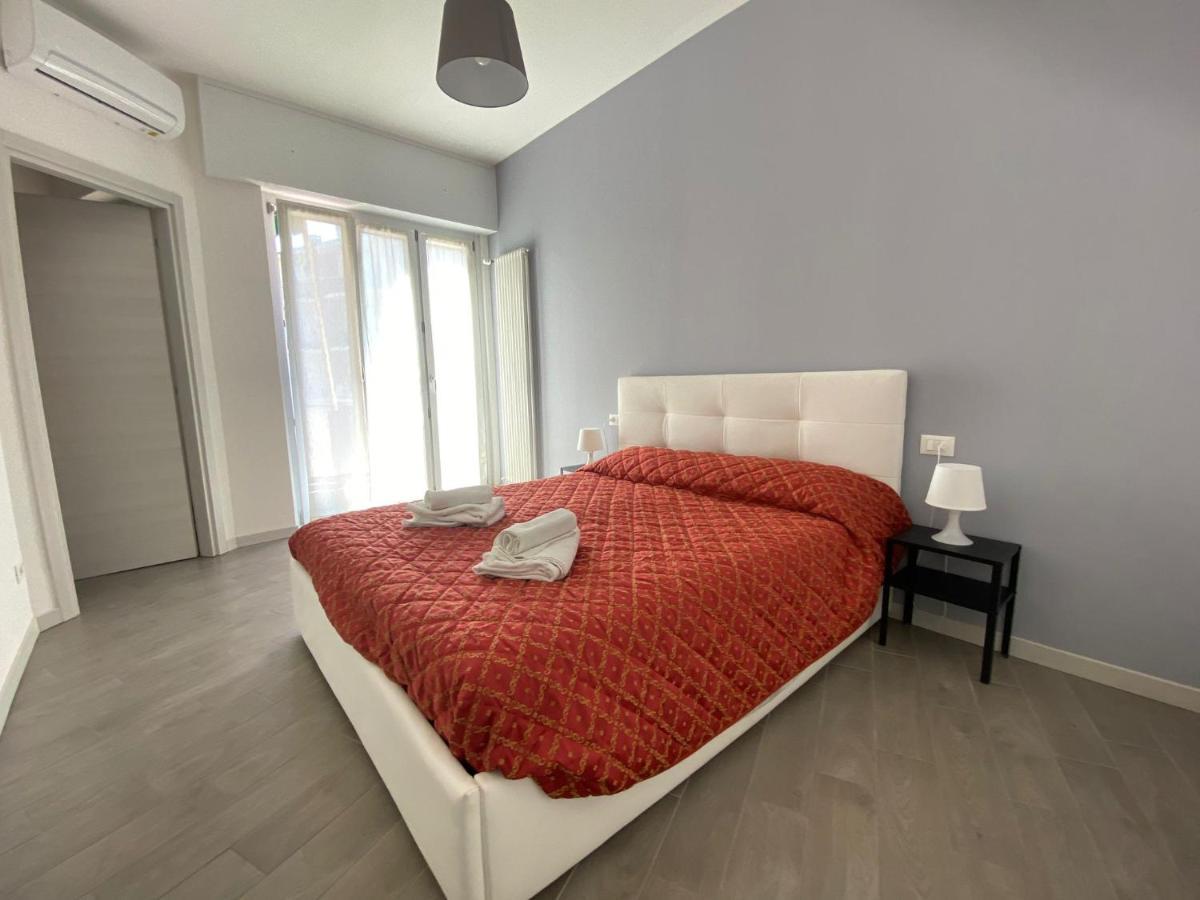 Gianluca Apartments 7 Finale Ligure Eksteriør billede